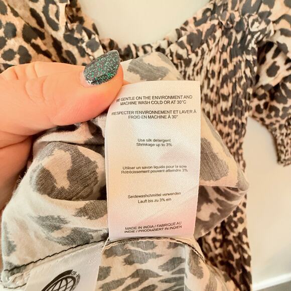 GANNI Leopard Print Maxi Dress Smocked Silk Blend EU 32 US 0 Mob Wife Luxury - Picture 12 of 16